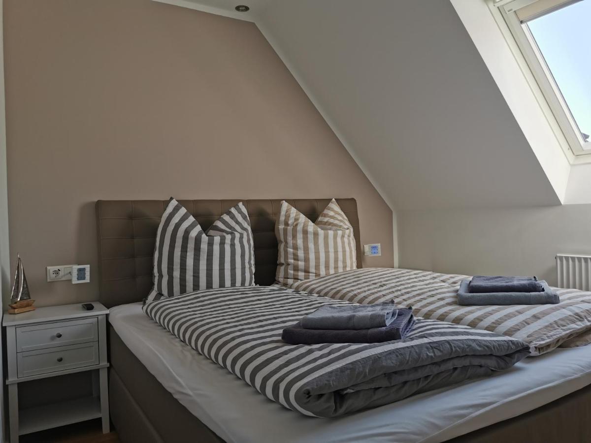 Moderne Wohnung Mit Privatpool Büsum Екстериор снимка